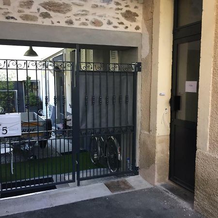 Апартаменти Les Meubles De Luchon - La Perle Bleue - Centre Luchon, Beau T2, 2 A 4 Personnes, Wifi Bagneres-de-Luchon Екстер'єр фото