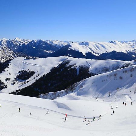 Апартаменти Les Meubles De Luchon - La Perle Bleue - Centre Luchon, Beau T2, 2 A 4 Personnes, Wifi Bagneres-de-Luchon Екстер'єр фото
