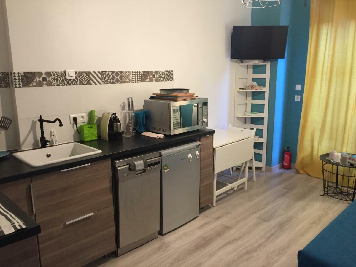 Апартаменти Les Meubles De Luchon - La Perle Bleue - Centre Luchon, Beau T2, 2 A 4 Personnes, Wifi Bagneres-de-Luchon Екстер'єр фото